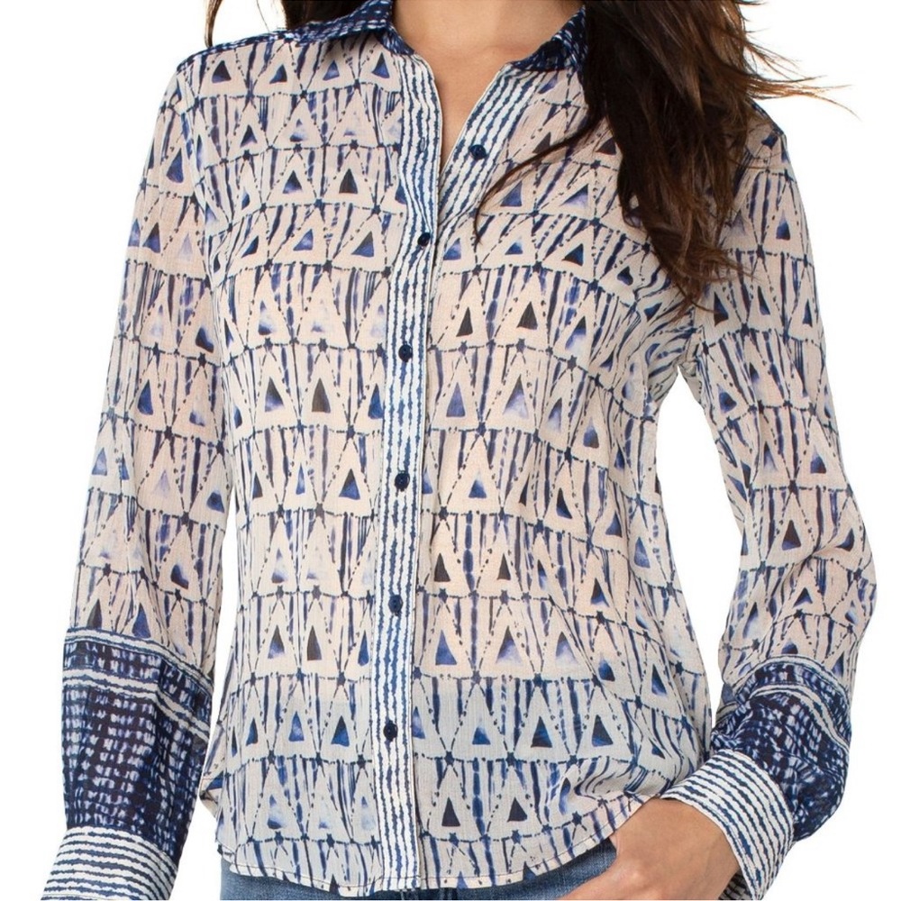 Abstract Grecian Tile Print Button-Up Blouse